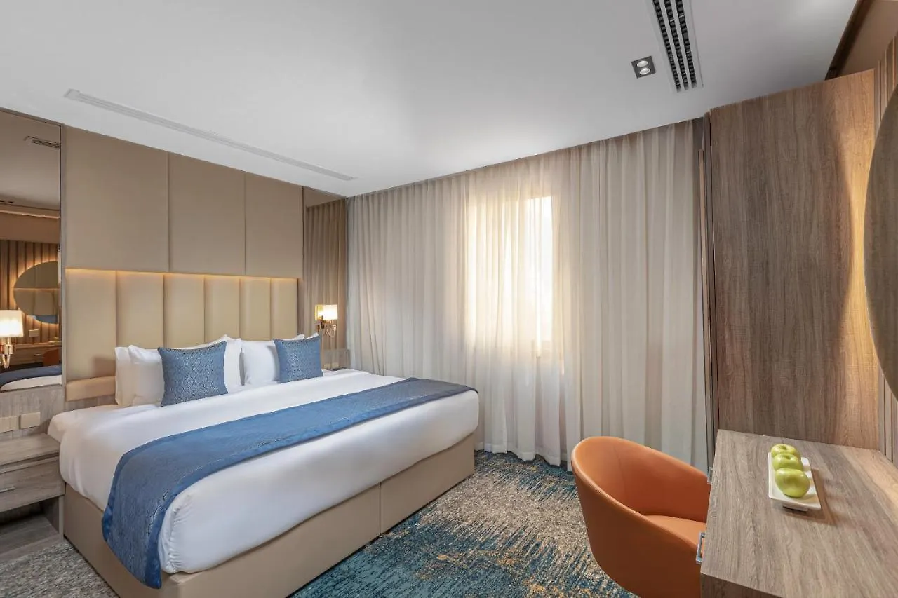 Seven Gardens Hotel 利雅德